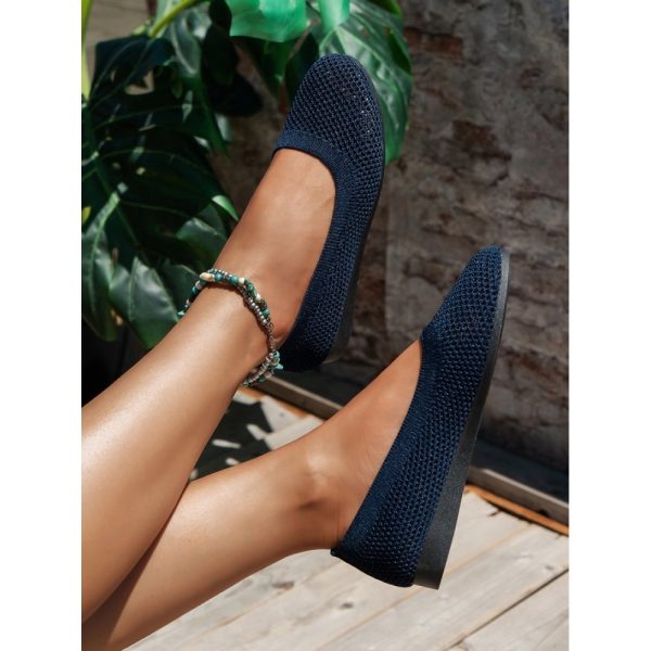 Breathable Hollow out Mesh Fabric Casual Shallow Shoes - Image 15
