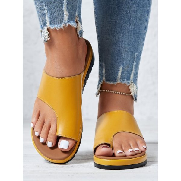 Women Casual Low Heel Open Toe Casual Sliver Sandals - Image 15
