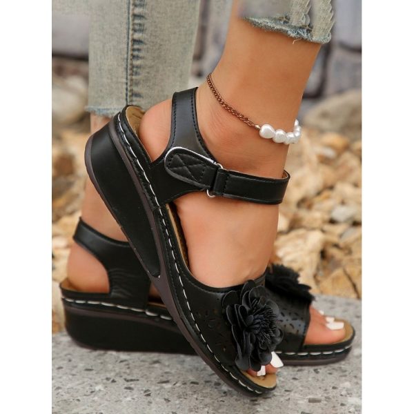Retro casual three-dimensional flower hollow breathable wedge sandals - Image 12