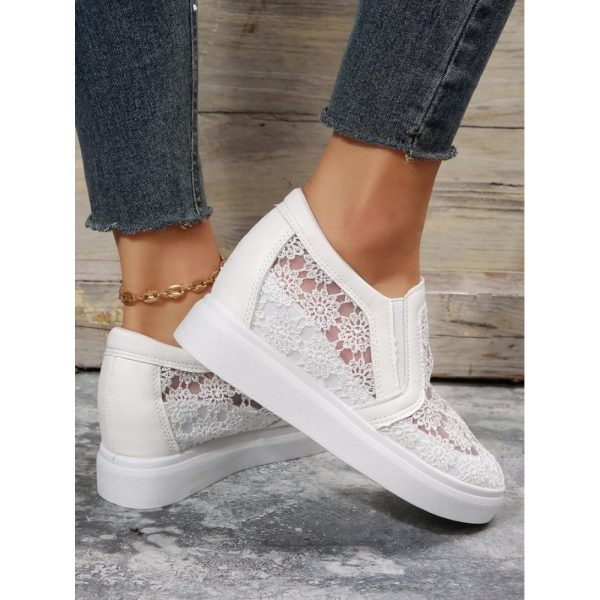 Flower Embroidery Detail Hidden Heeled Shoes - Image 20