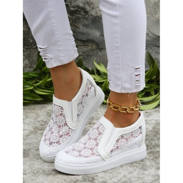 Flower Embroidery Detail Hidden Heeled Shoes - Image 5
