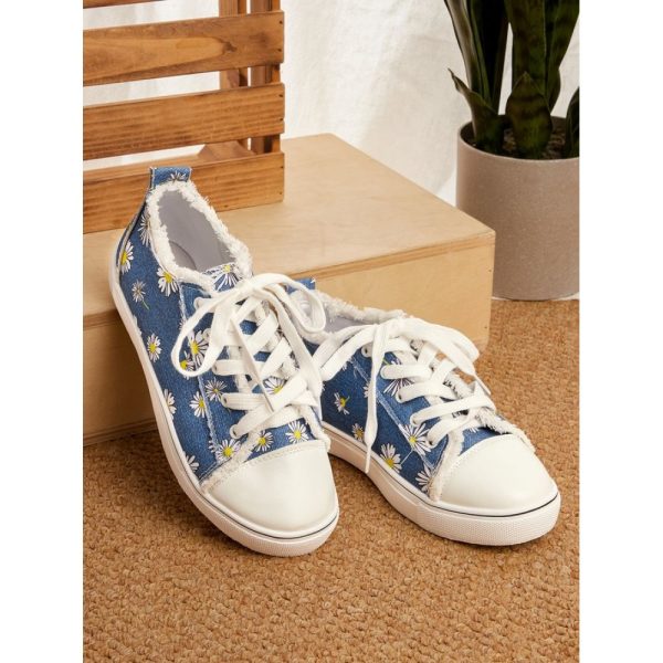 Daisy Graphic-Print Denim Lace-Up Canvas Flats - Image 17