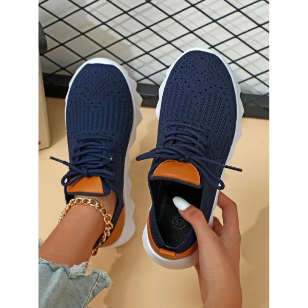 Sports Plain Breathable Lace-Up Flat Heel Fly Woven Shoes - Image 6